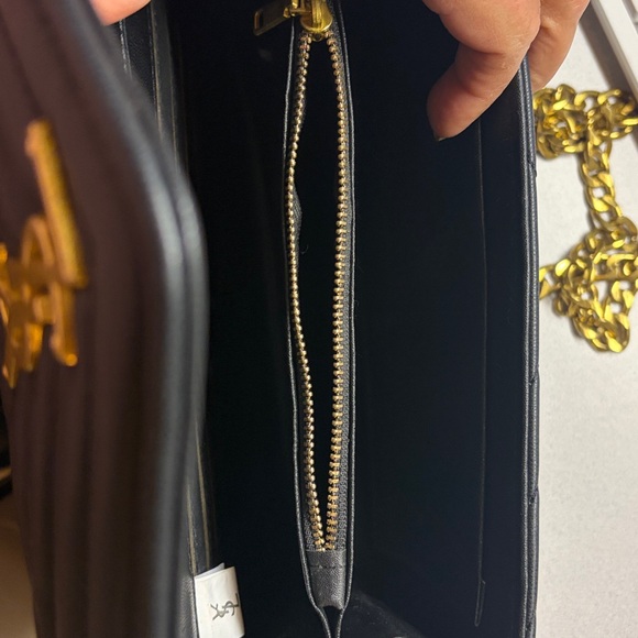 Black Quilted Clutch with heavy Gold Chain - Picture 5 of 9
